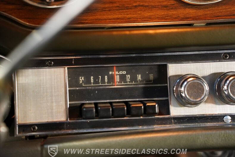 1969 Ford Thunderbird