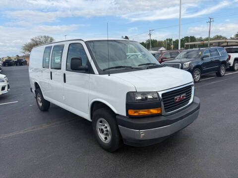 2022 GMC Savana 2500