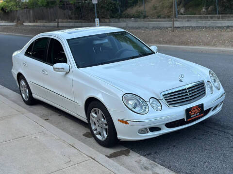 2005 Mercedes-Benz E-Class E 320