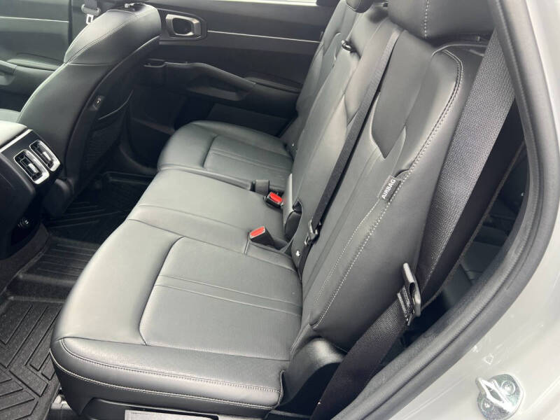 2024 Kia Sorento S
