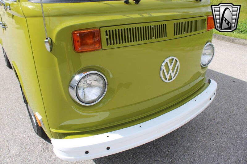 1977 Volkswagen Type 2