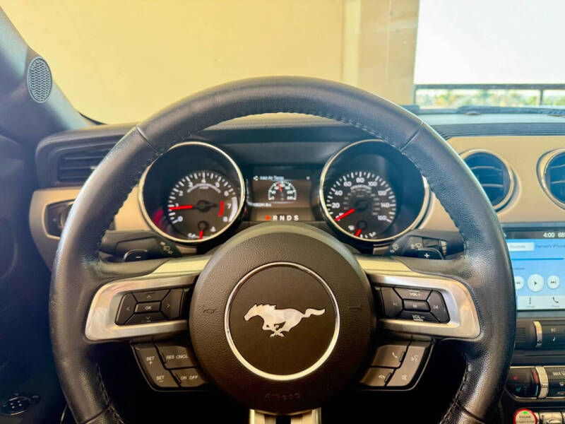 2017 Ford Mustang EcoBoost Premium