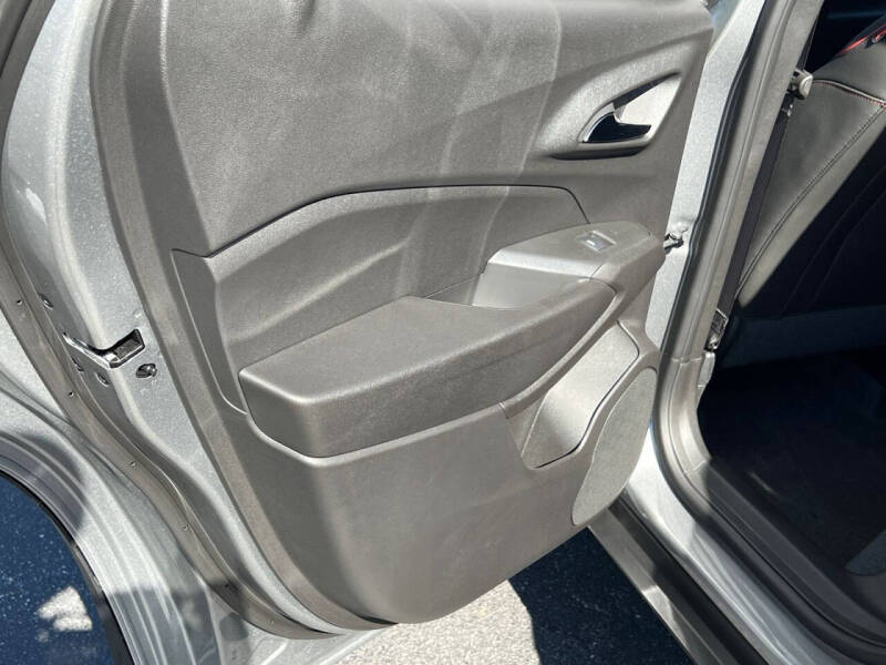 2025 Chevrolet Trax RS