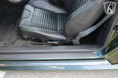 2003 Ford Mustang Mach 1 Premium