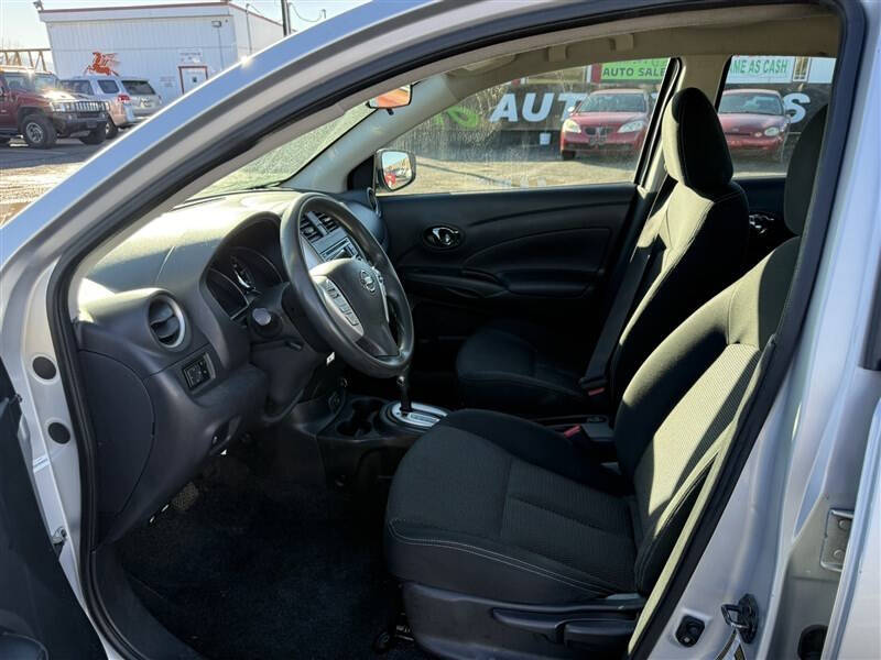 2018 Nissan Versa