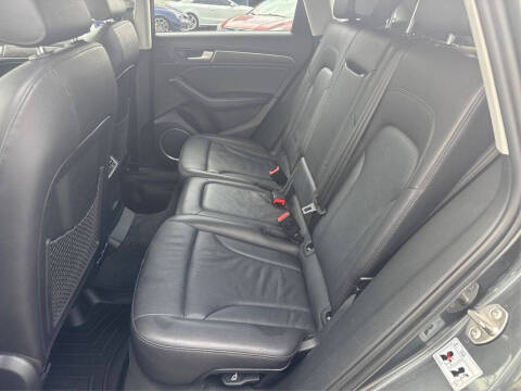 2015 Audi Q5 2.0T quattro Premium Plus