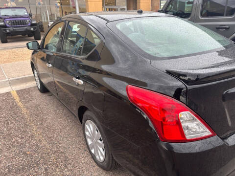 2019 Nissan Versa
