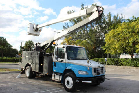 2010 Freightliner M2 106