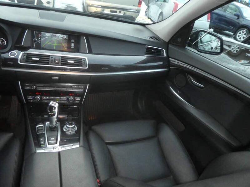 2011 BMW 5 Series 535i xDrive Gran Turismo