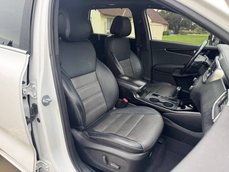 2016 Kia Sorento SX Limited