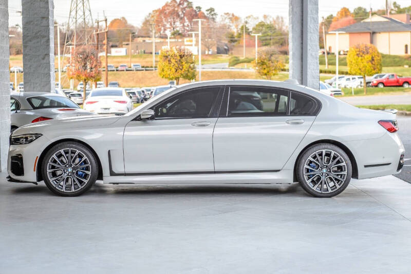 2020 BMW 7 Series 740i