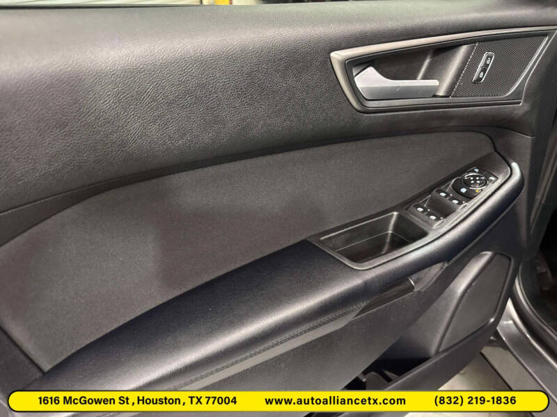 2018 Ford Edge SE