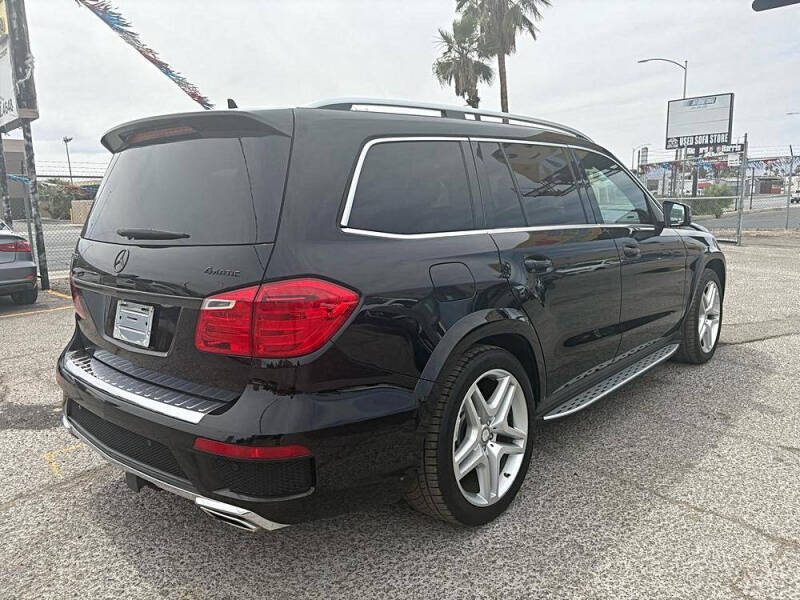 2015 Mercedes-Benz GL-Class GL 550 4MATIC
