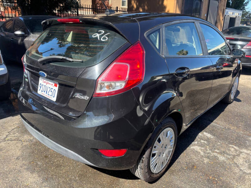 2015 Ford Fiesta SE