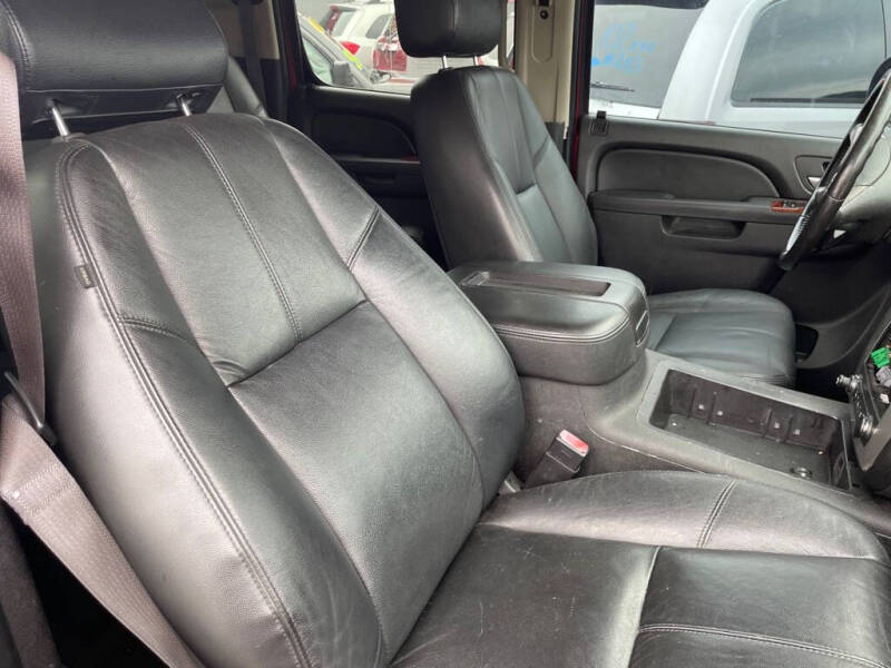 2013 GMC Yukon XL SLT