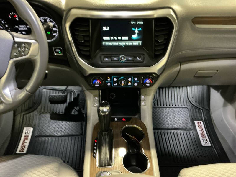 2019 GMC Acadia SLE-2