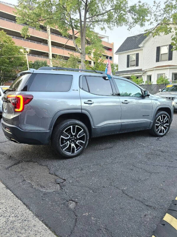 2021 GMC Acadia SLE