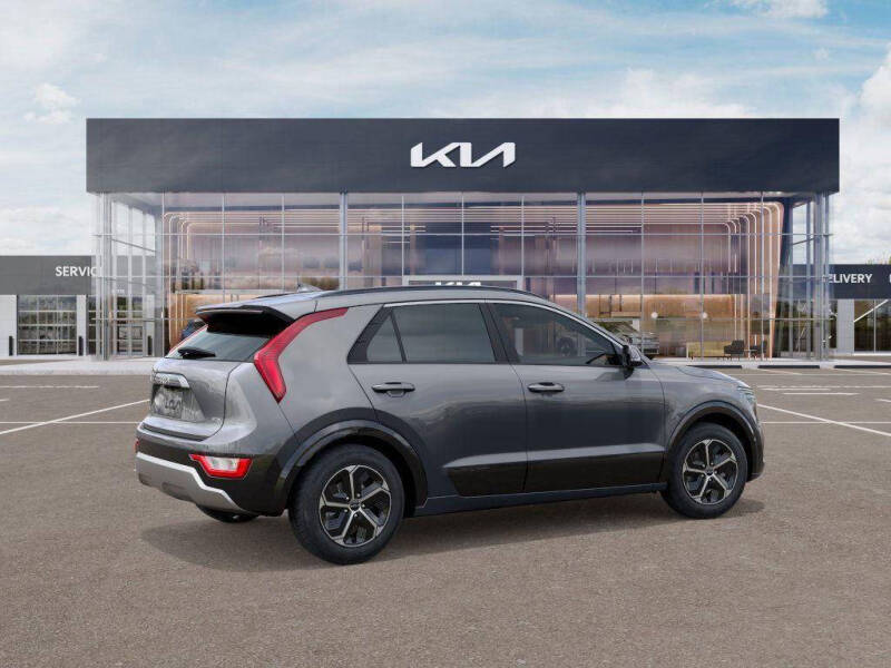 2025 Kia Niro SX