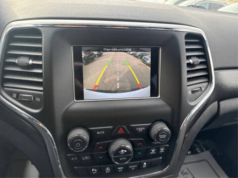 2018 Jeep Grand Cherokee Laredo