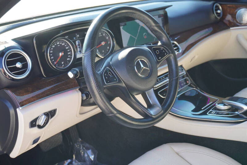 2017 Mercedes-Benz E-Class E 300