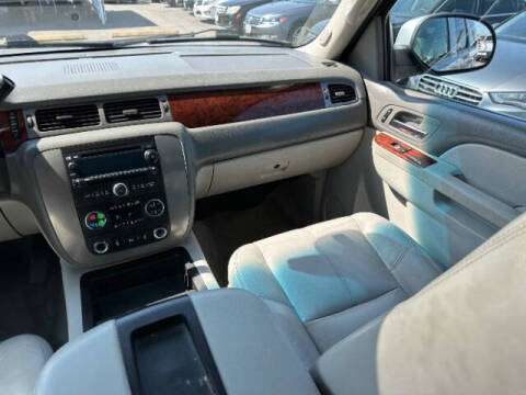 2012 GMC Yukon XL SLT