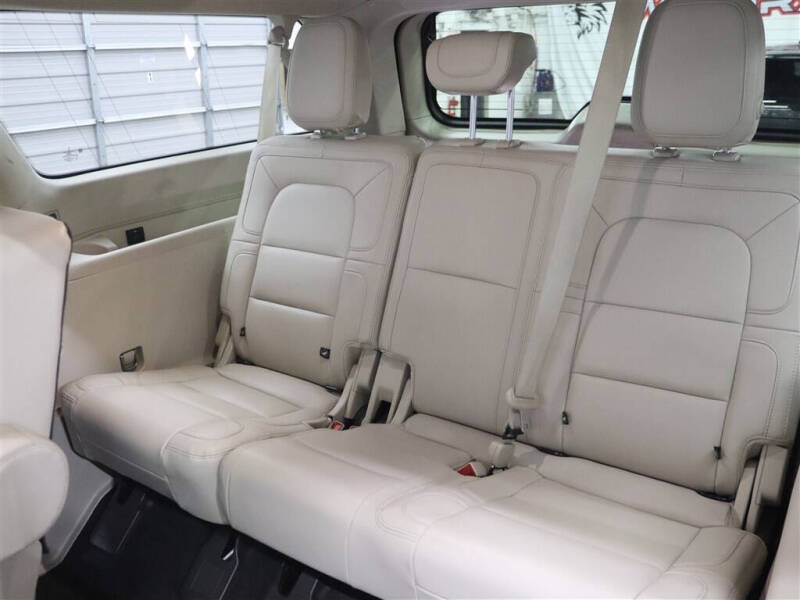 2021 Lincoln Navigator L Reserve