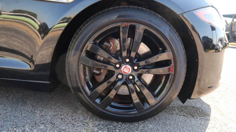 2017 Jaguar XJL Portfolio