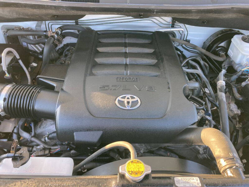 2014 Toyota Sequoia Platinum
