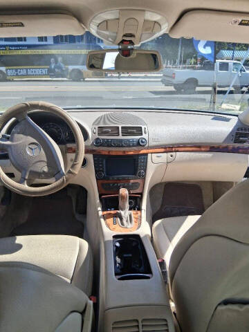 2005 Mercedes-Benz E-Class E 320