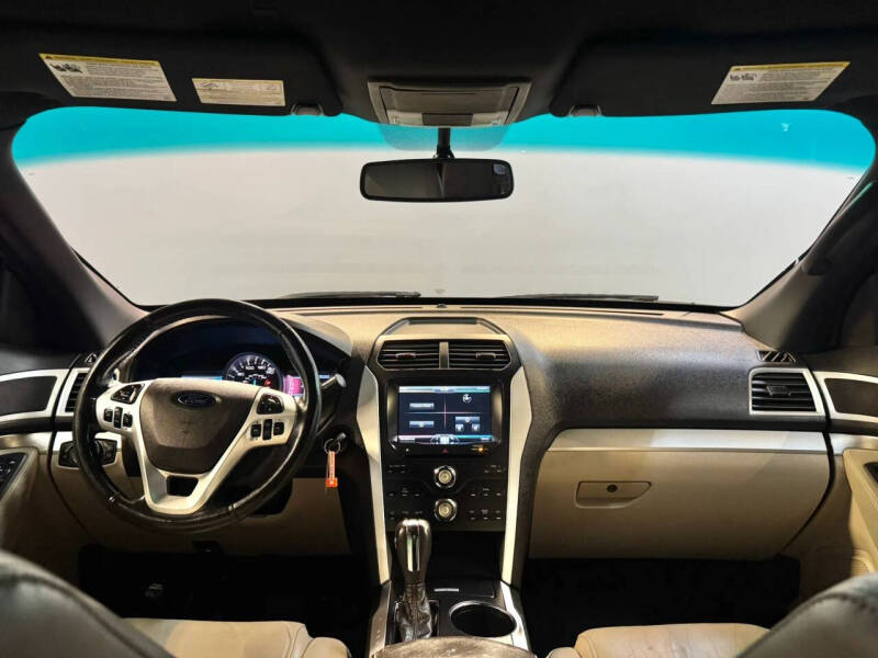 2011 Ford Explorer XLT