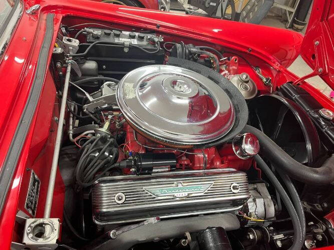 1957 Ford Thunderbird