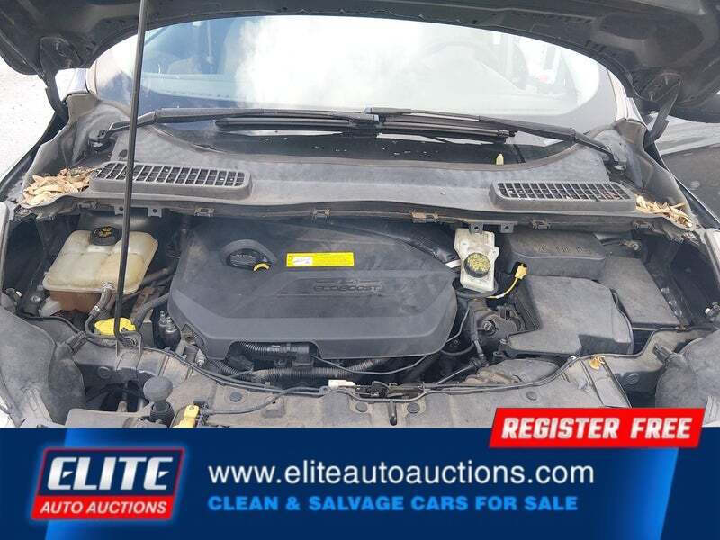 2016 Ford Escape SE