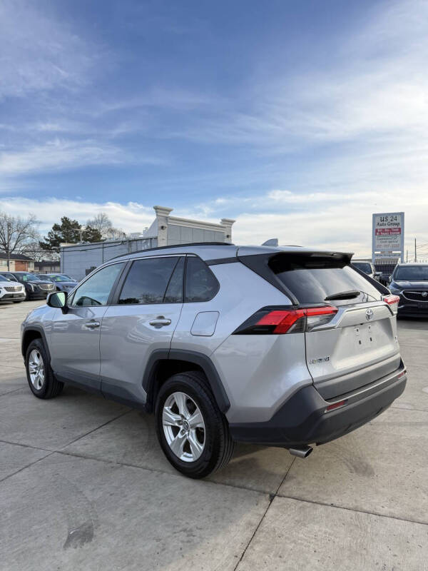 2020 Toyota RAV4 XLE