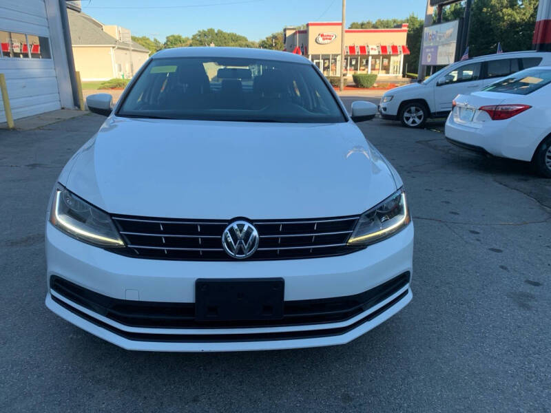 2018 Volkswagen Jetta S photo 3