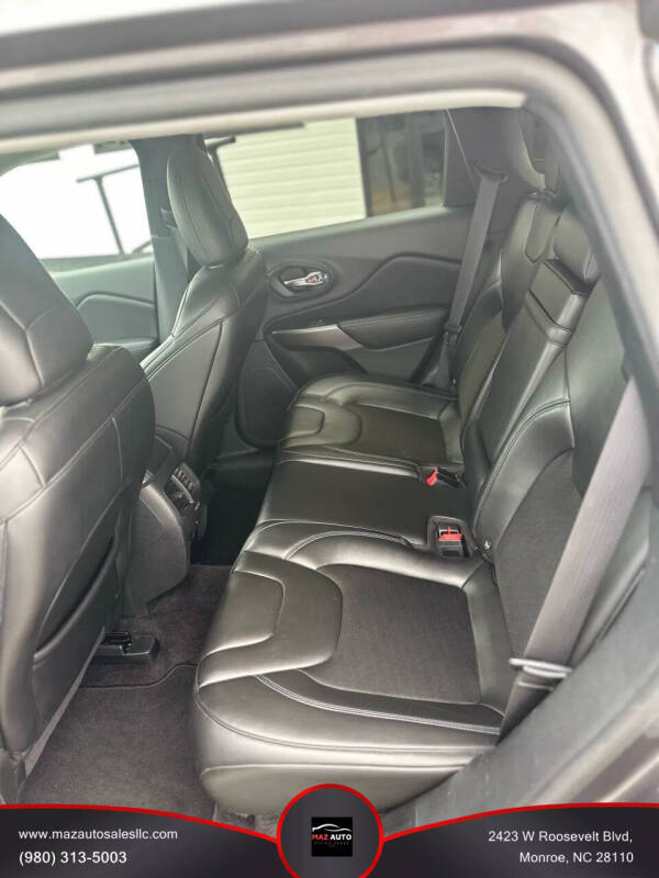 2019 Jeep Cherokee Latitude Plus