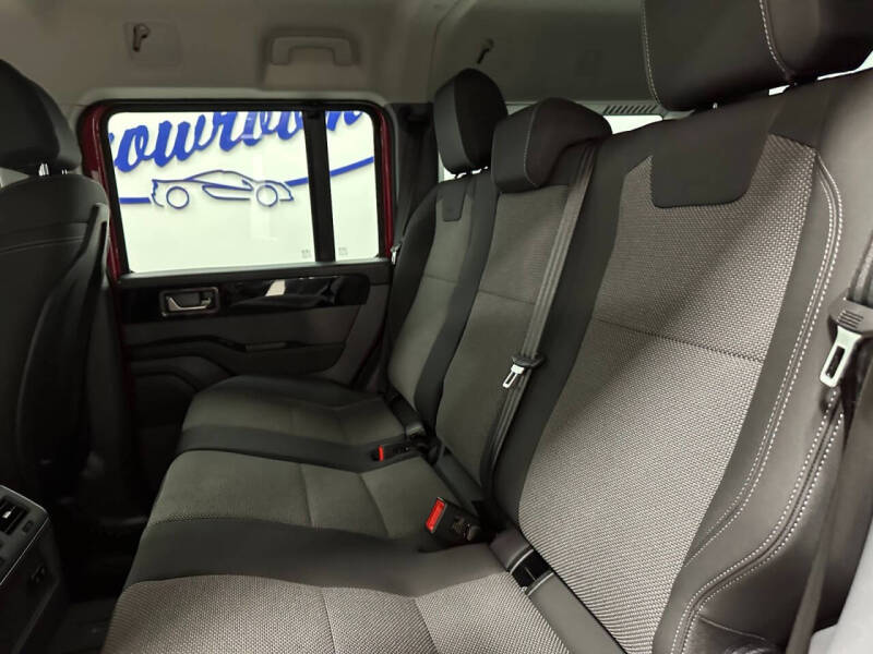 2025 Ineos Grenadier