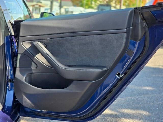 2020 Tesla Model 3 Standard Range Plus