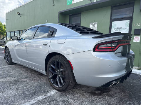 2020 Dodge Charger SXT