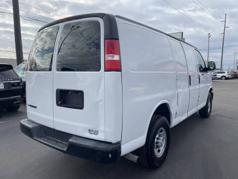 2019 Chevrolet Express 2500