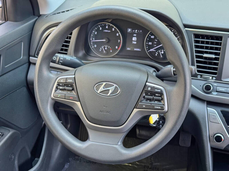 2018 Hyundai Elantra