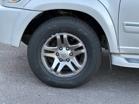 2005 Toyota Sequoia Limited