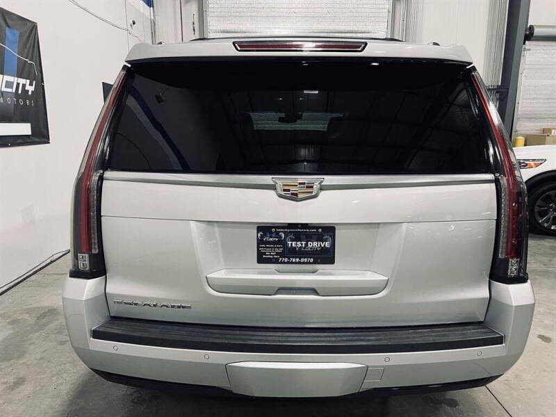 2017 Cadillac Escalade Premium Luxury