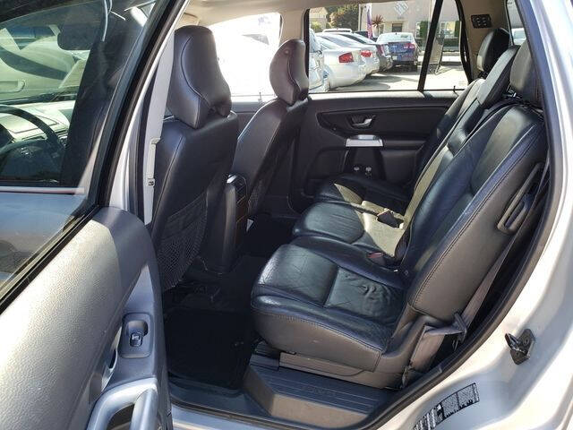 2004 Volvo XC90 2.5T