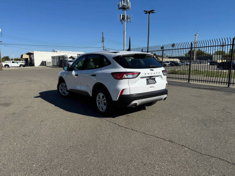 2020 Ford Escape S