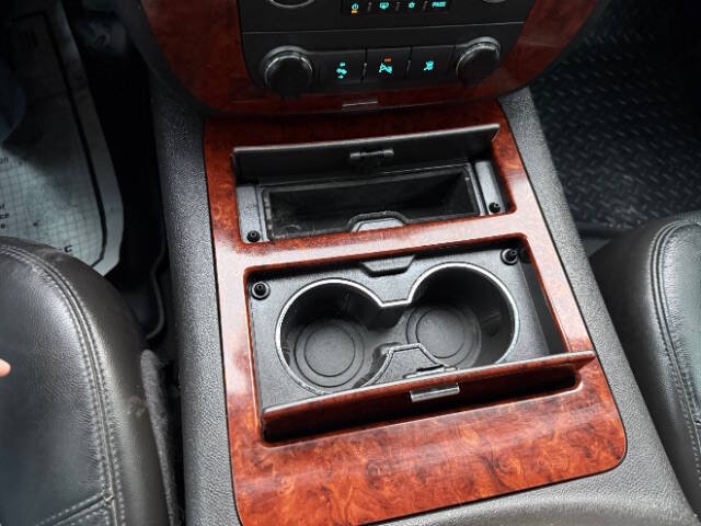 2011 Chevrolet Avalanche LTZ