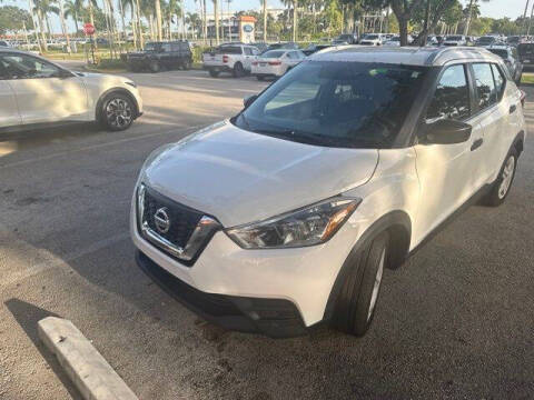 2019 Nissan Kicks S