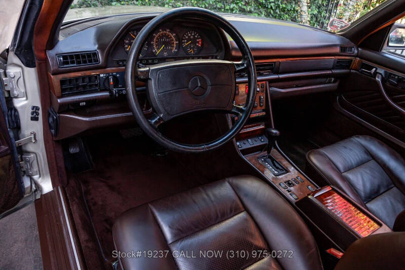 1989 Mercedes-Benz 560-Class 560 SL