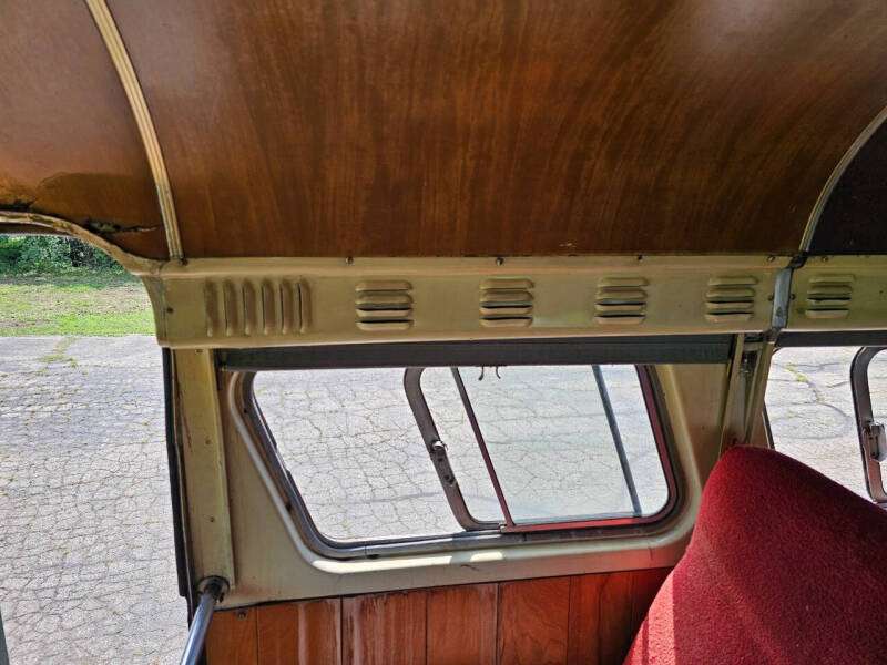 1948 Flxible Bus/RV