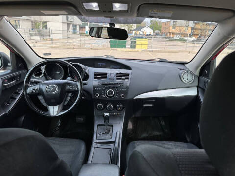 2013 Mazda MAZDA3 i Touring