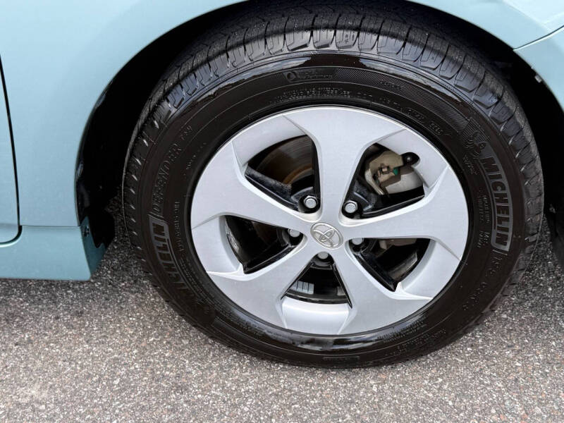 2013 Toyota Prius Four